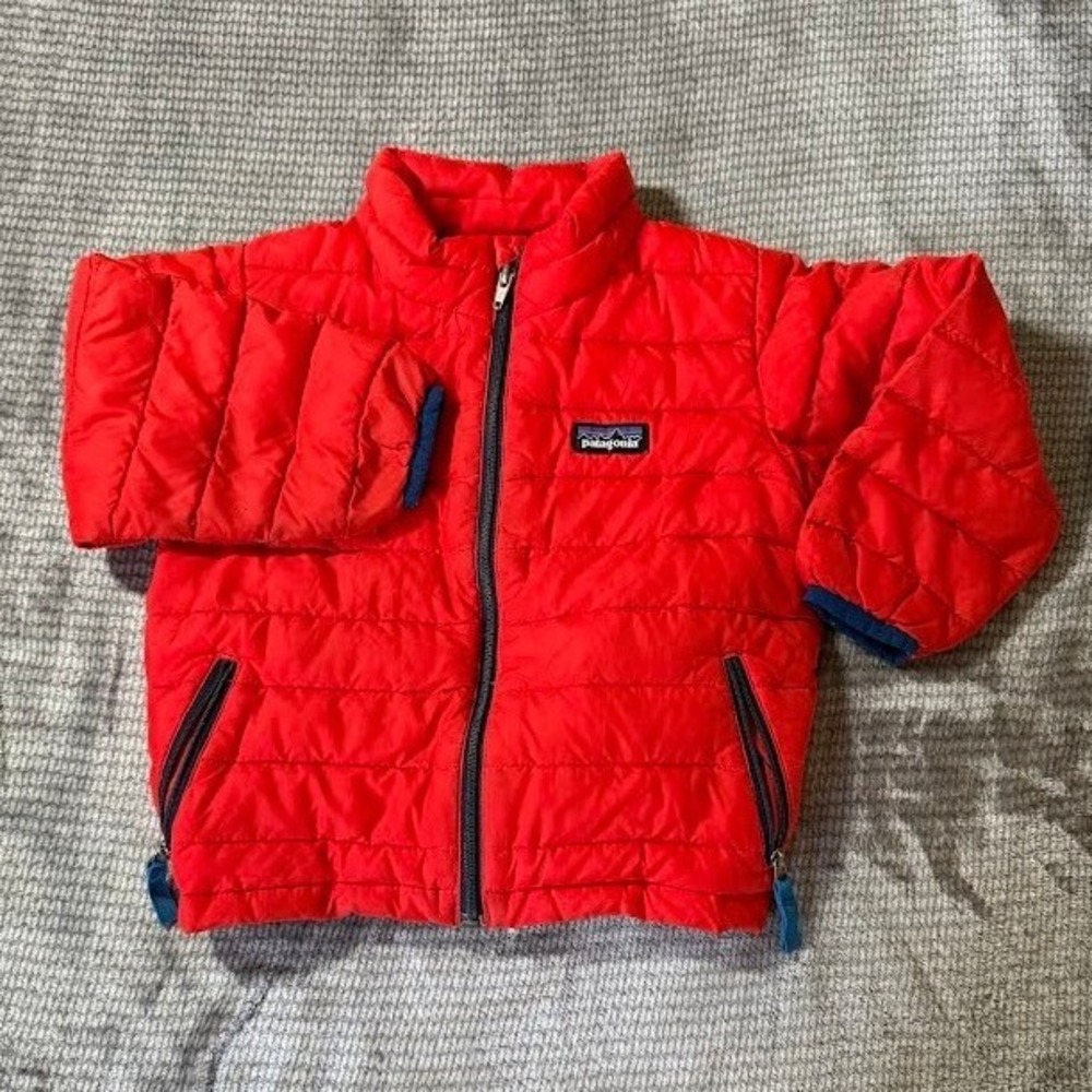 Patagonia Baby Down Sweater Jacket Red Navy Blue 60518 SP15 Size 2T